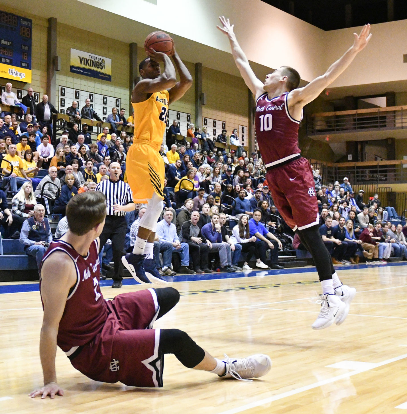 CCIW Conference tournament championship